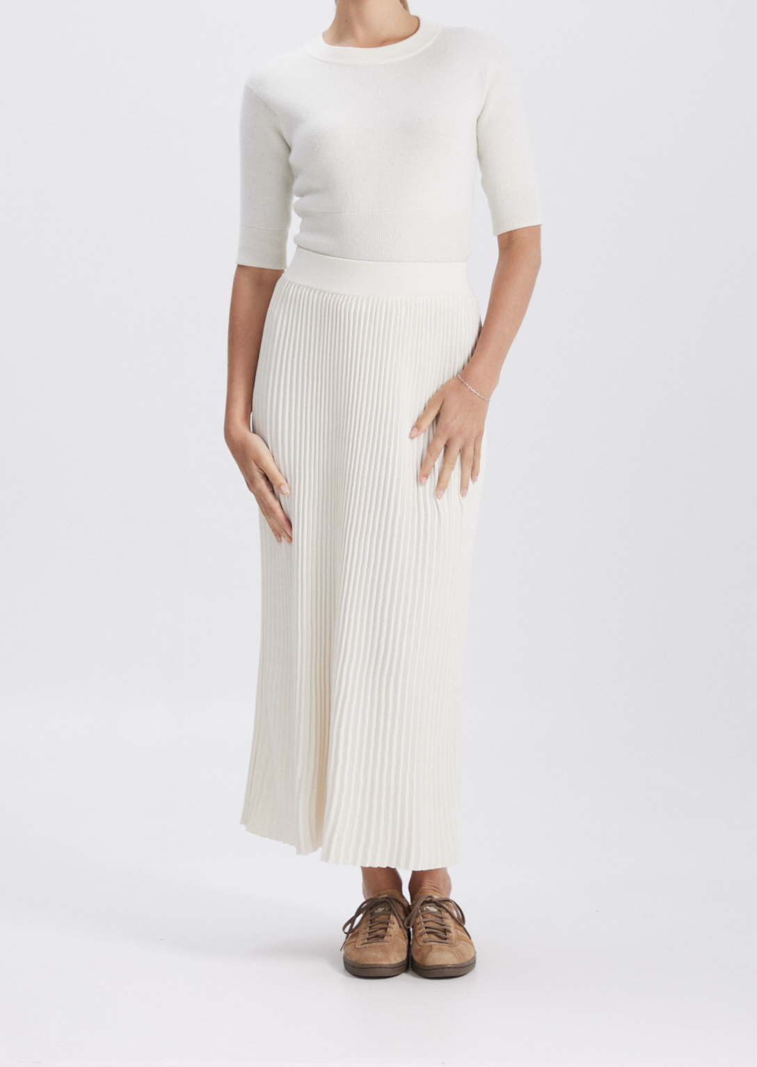 White pleated outlet skirt melbourne